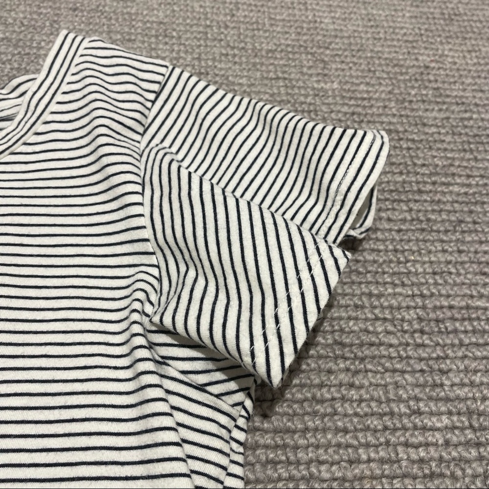 Anthropologie Flutter-Sleeved Tee Dress in Blue Motif (XS) - Picture 4 of 7